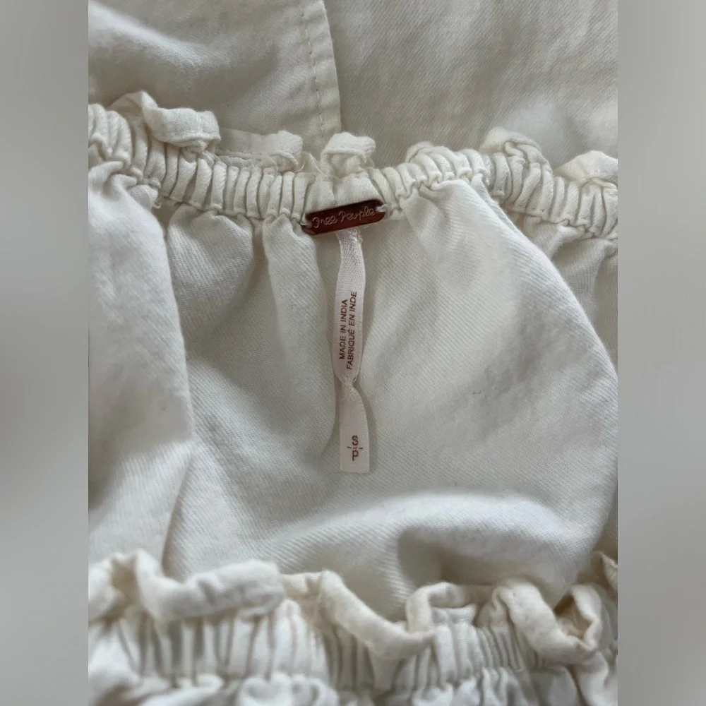 FREE PEOPLE OFF SHOULDER DRESS with embroidery